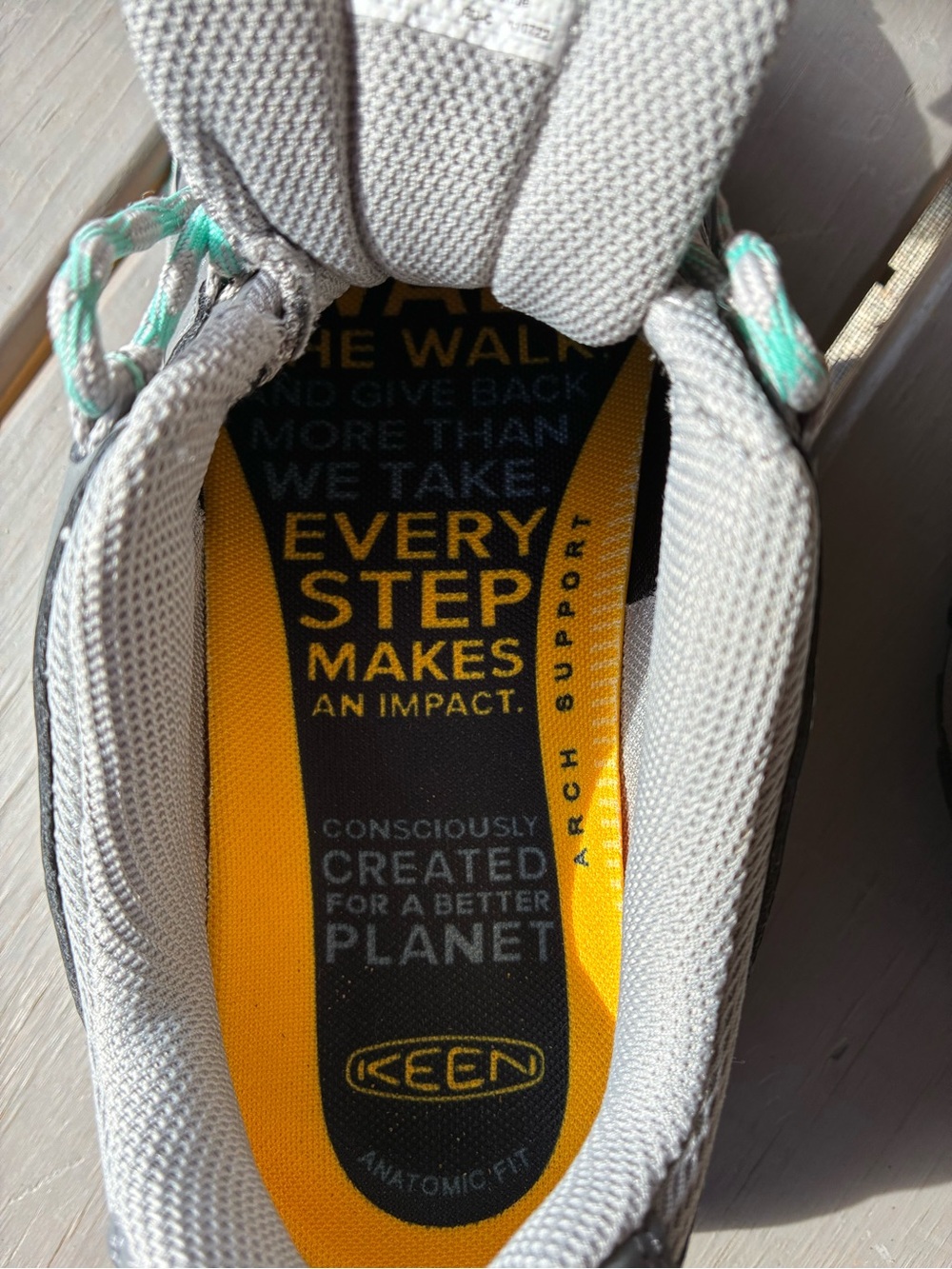 KEEN Women’s Koven Hiking Shoe Size 8 - Picture 6 of 8